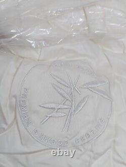 White Cozy Earth Twin Bamboo Comforter made with Viscose new with tags