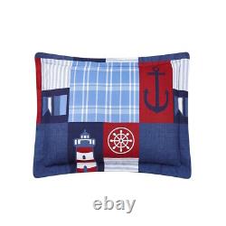 Ensemble de couette patchwork marine avec des ancres nautiques rouges en bleu marine en 3 pièces pour lit simple, double, queen ou king.