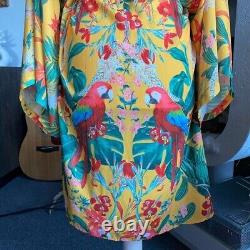 Montre-moi ton kimono tropical Parrot Palm de Show Me Your MuMu Revolve, couvre-maillot kaftan duster.