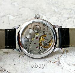 Nouveau Vintage Watch Molniya 3602 Soviet Urss Mécanique Couverture Verre Festival De La Jeunesse